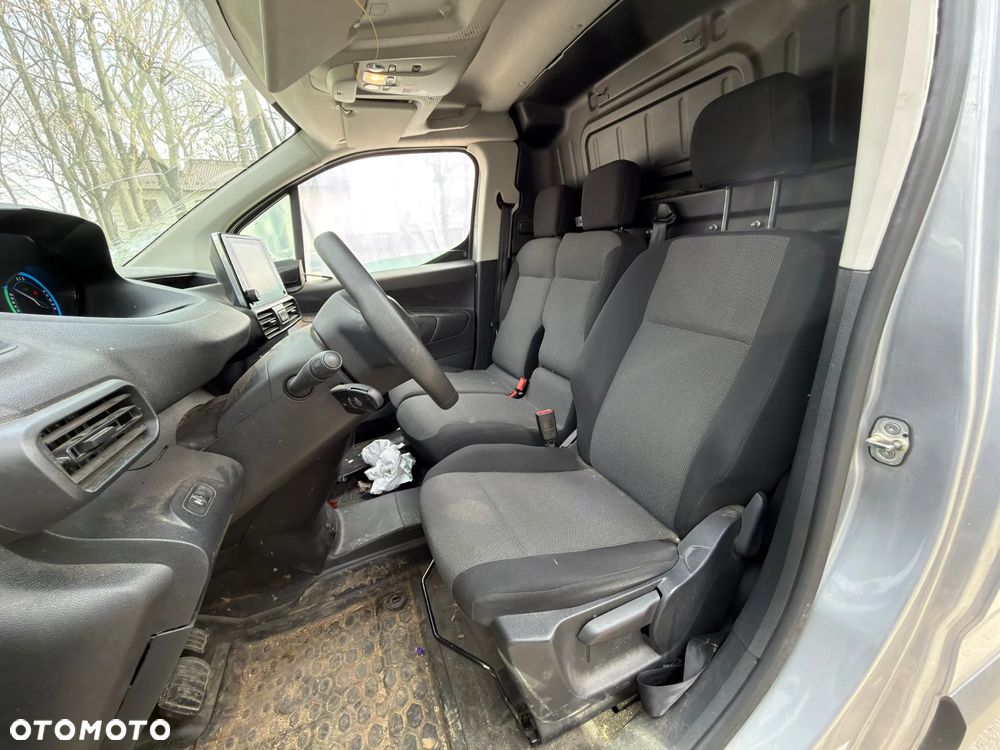 Peugeot E Partner - 6