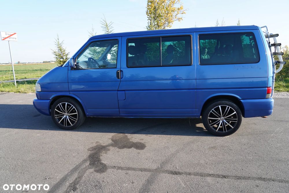 Volkswagen Multivan Standard - 3