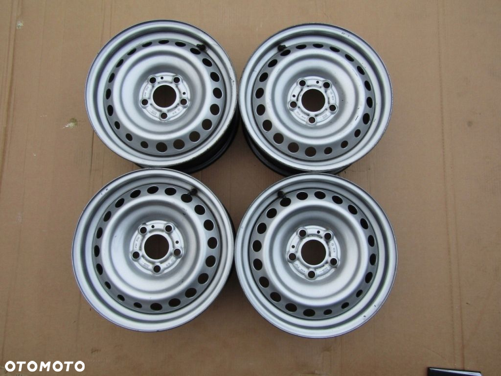 4x Felgi 15 Renault Megane III IV ZOE Express Dacia 6j 5x114,3 ET40 - 15