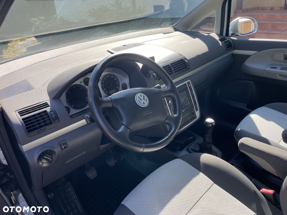 Volkswagen Sharan 2.0 TDI Trendline - 12