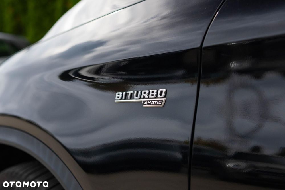 Mercedes-Benz GLE - 38