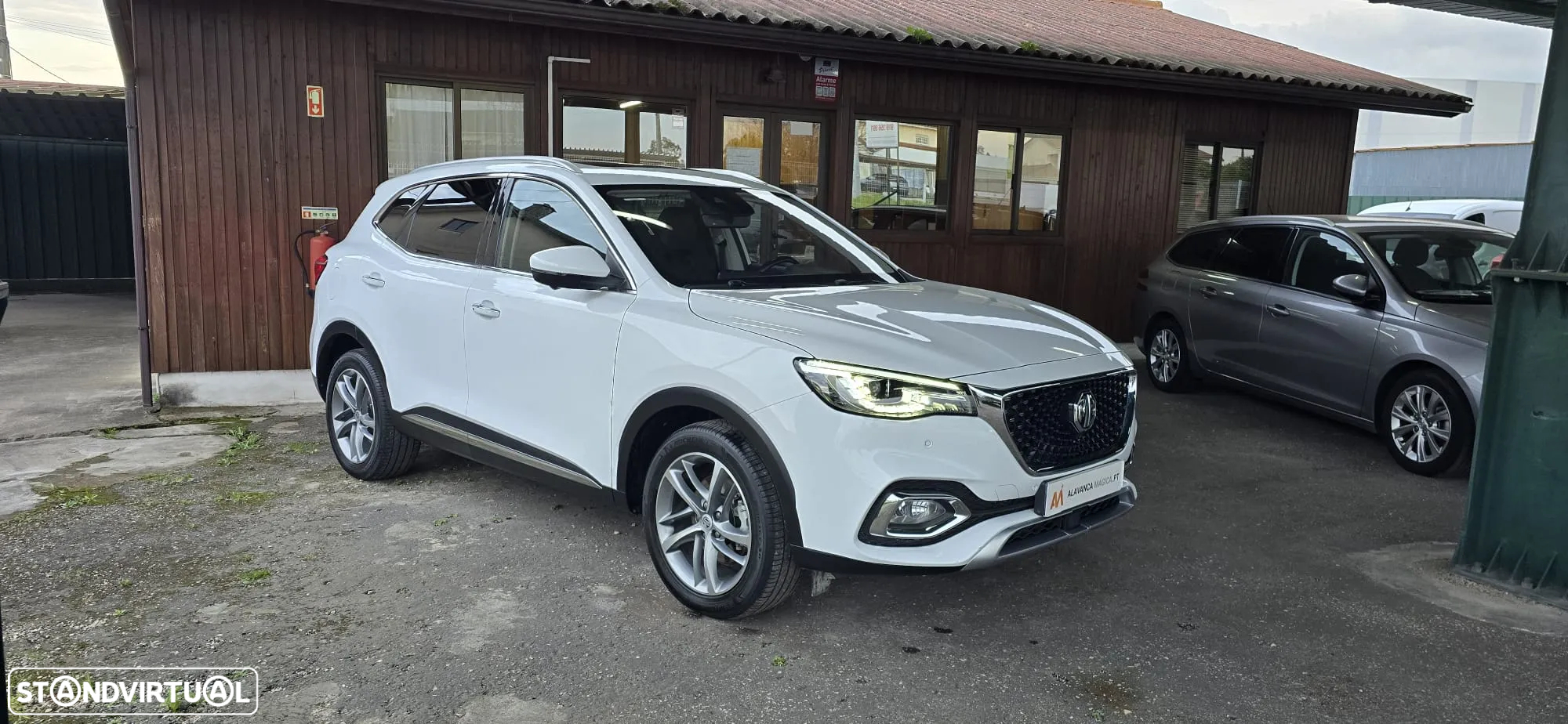 MG EHS 1.5 T-GDI Plug-in Hybrid Luxury - 11