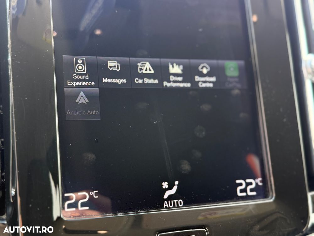 Volvo XC 40 D4 AWD Geartronic Momentum - 17