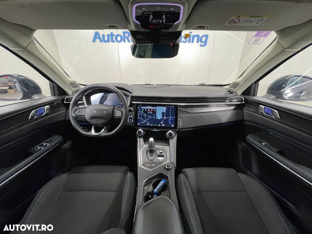 Lynk&Co 01 - 8