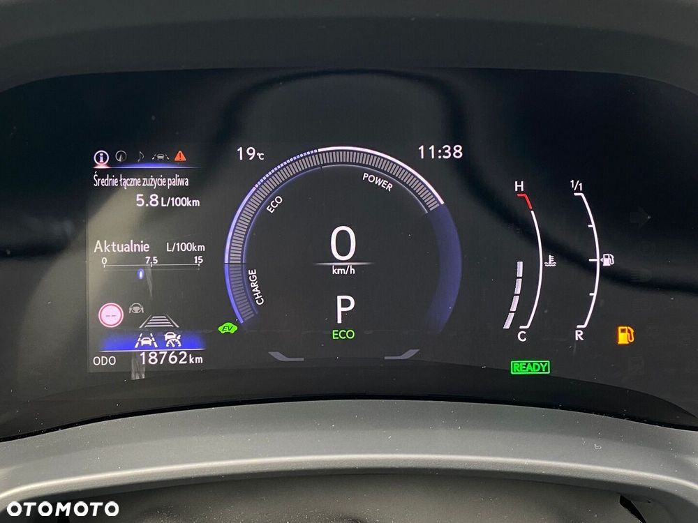Lexus LBX 1.5 Hybrid - 23
