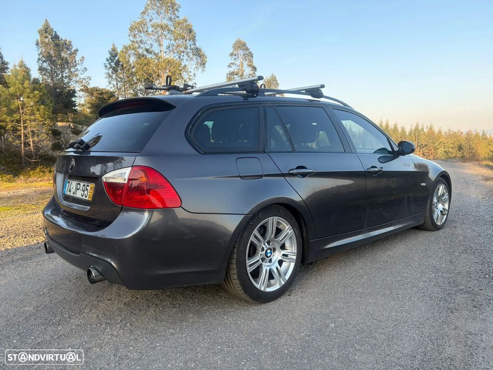 BMW 320 d xDrive Navigation - 4