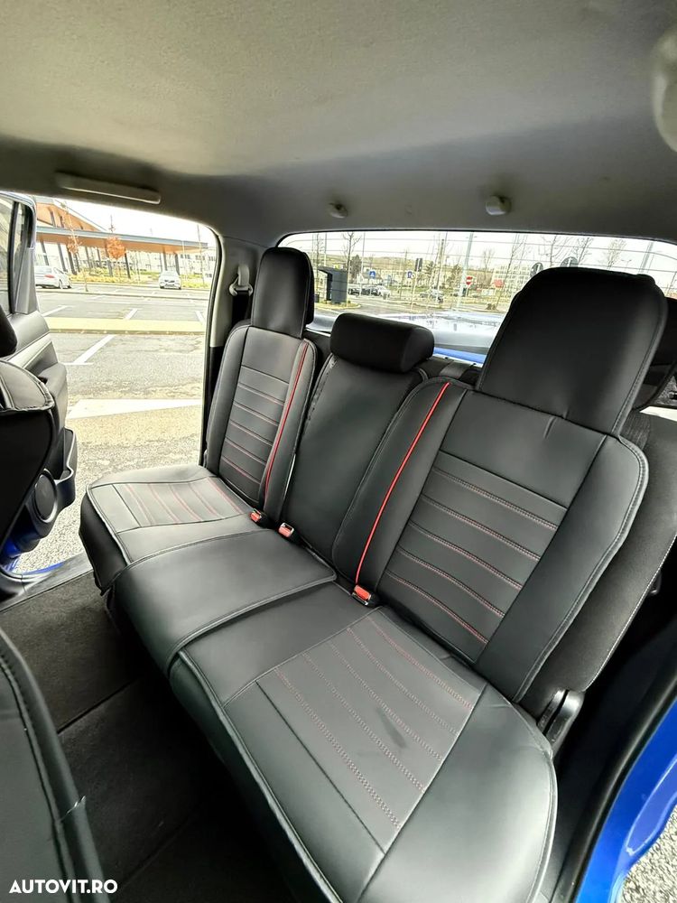 Toyota Hilux 4x4 Double Cab A/T Invincible - 13