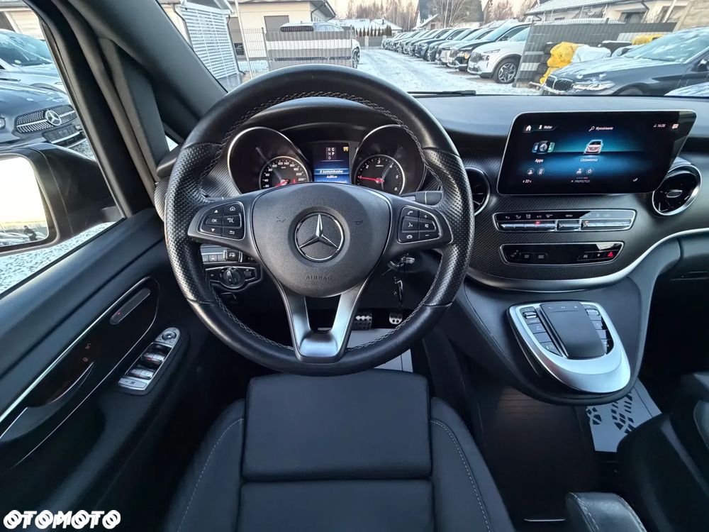 Mercedes-Benz Klasa V 300 d lang 4Matic 9G-TRONIC Avantgarde Edition - 36