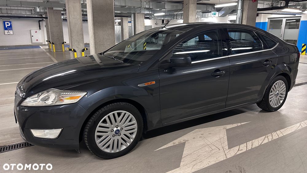 Ford Mondeo - 33