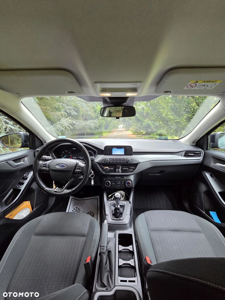 Ford Focus - 13
