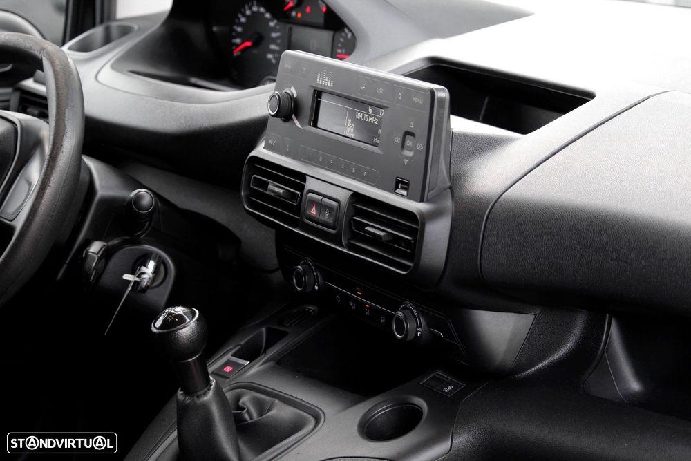 Peugeot Partner 1.5 BlueHDi Premium Longa - 13