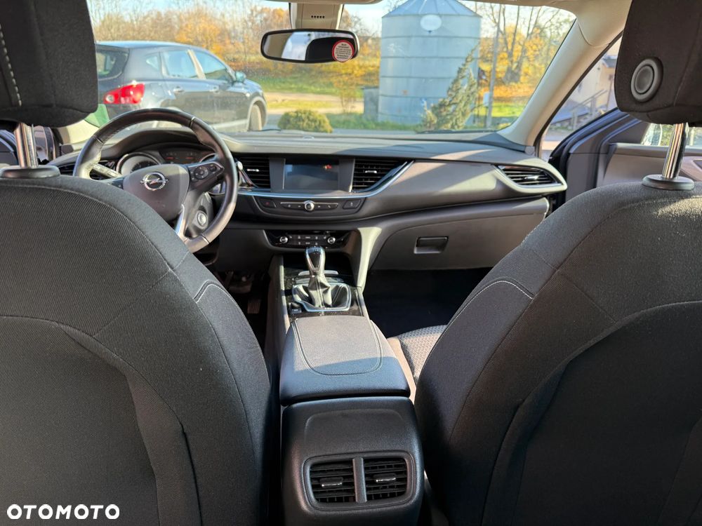 Opel Insignia - 26