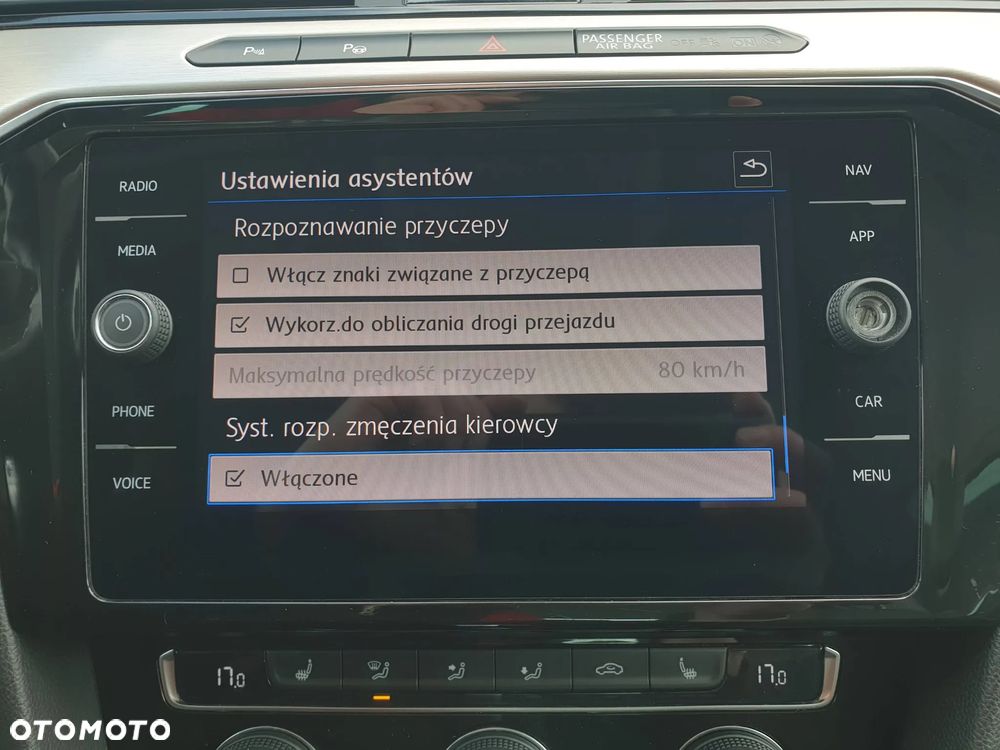 Volkswagen Passat Variant 2.0 TDI BMT Highline DSG - 32