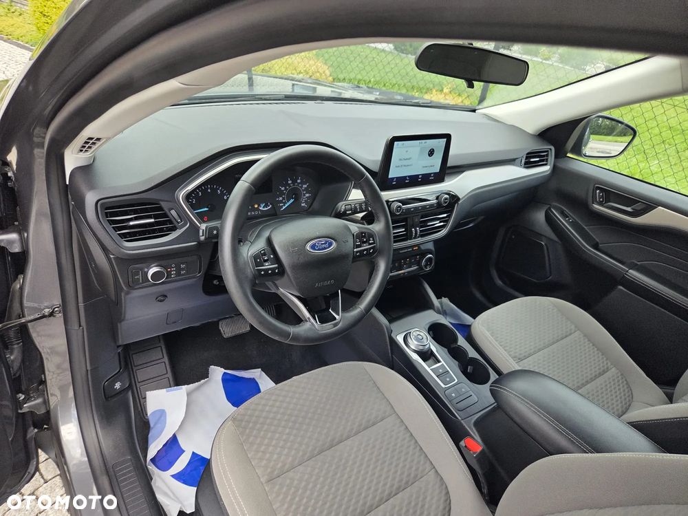 Ford Kuga 1.5 EcoBoost ST-LINE - 6