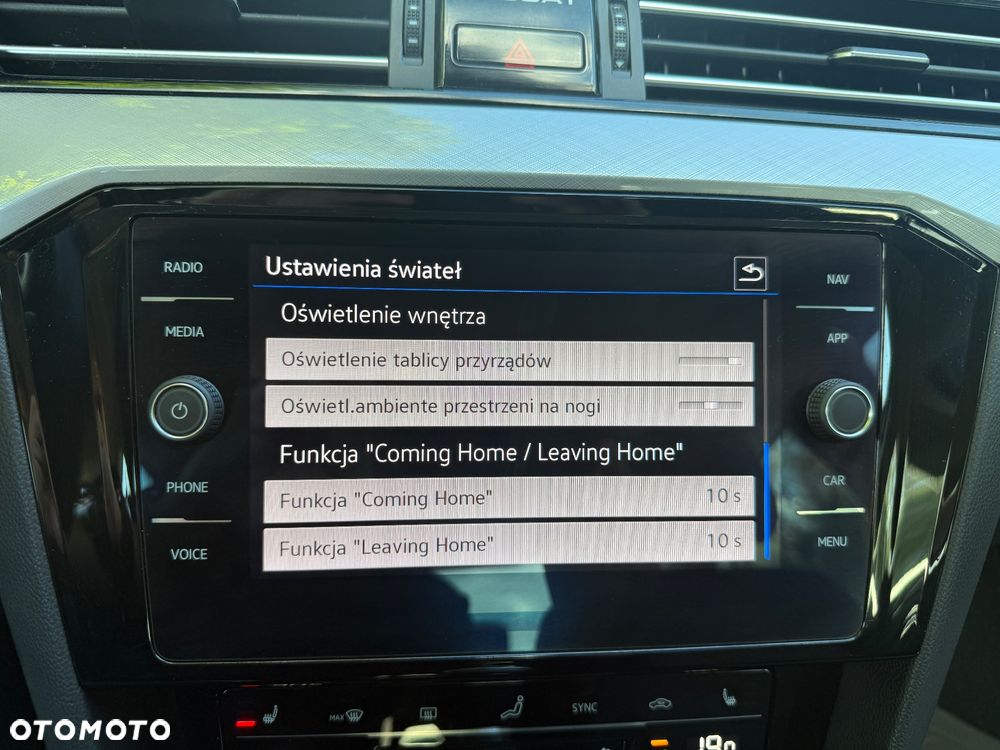 Volkswagen Passat 2.0 TDI EVO Business - 14