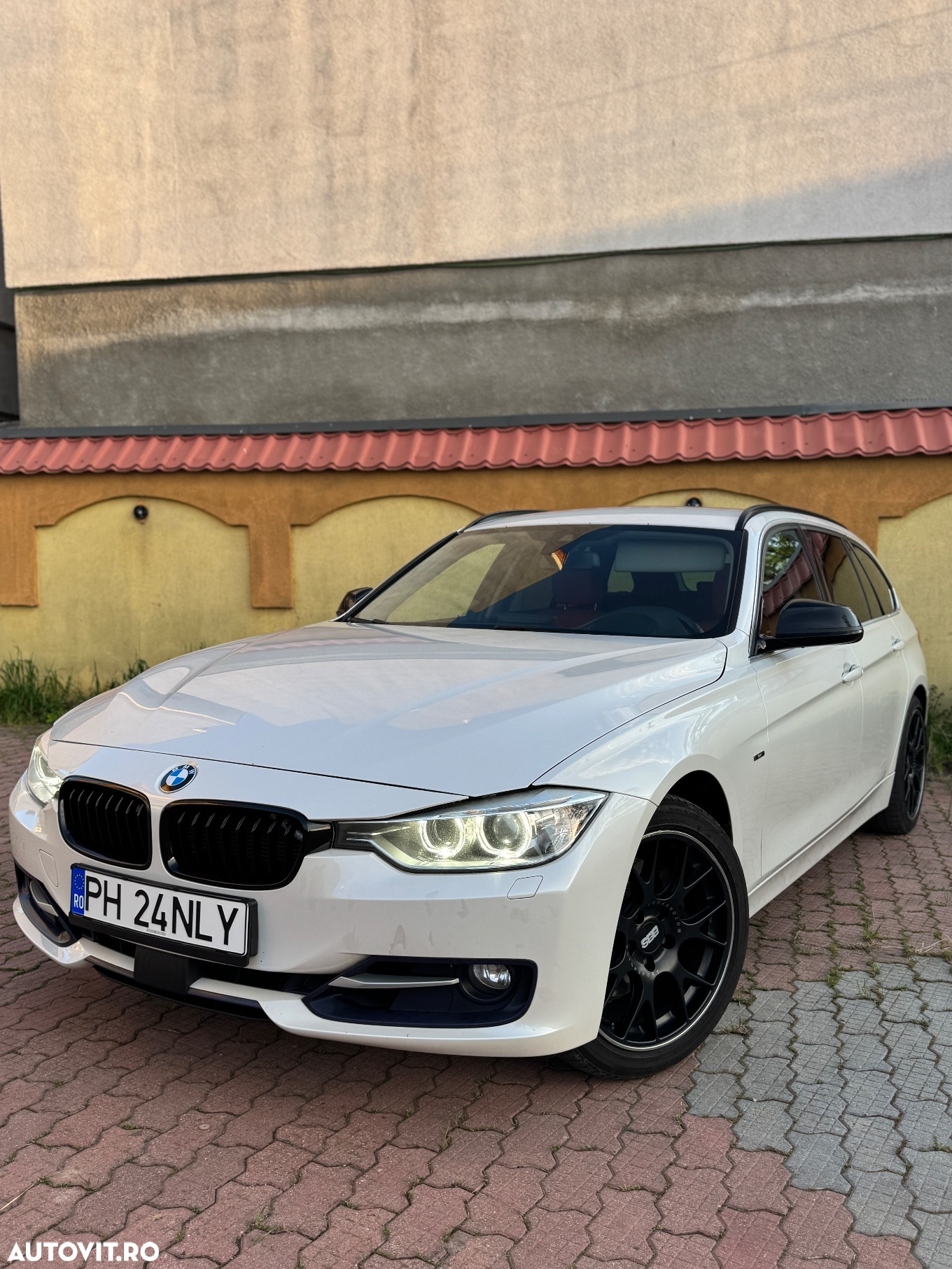 BMW Seria 3 328i Touring Sport-Aut. Sport Line - 2