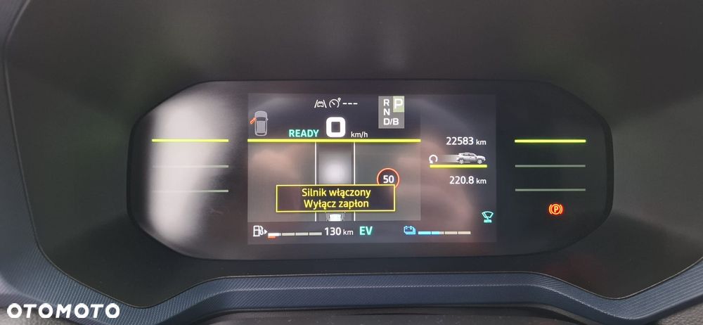 Dacia Duster 1.6 Full Hybrid 140 Journey+ MMT - 10