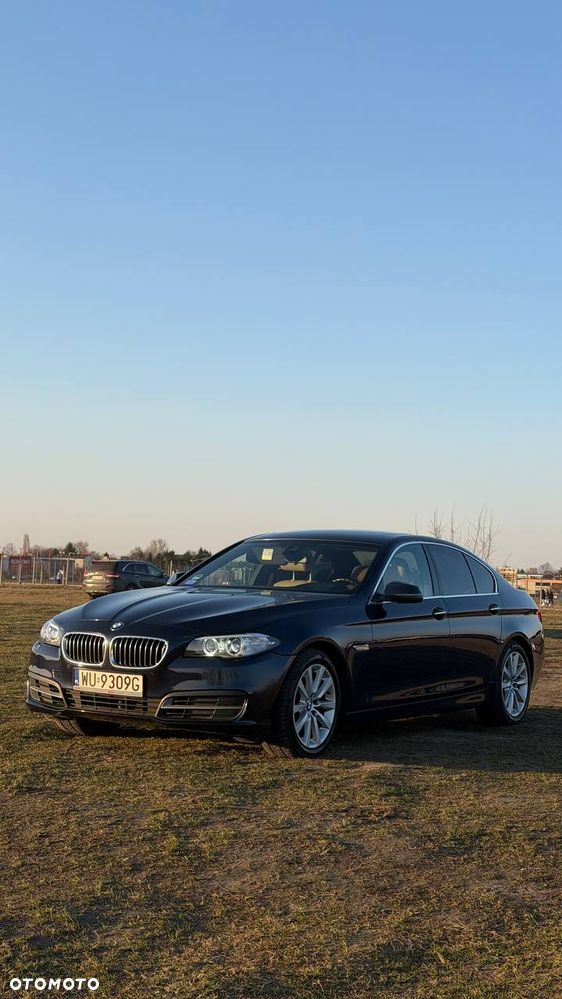 BMW Seria 5 525d xDrive - 3