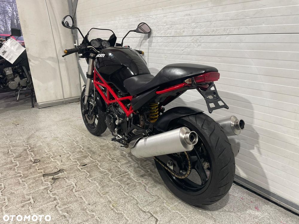 Ducati Monster - 13