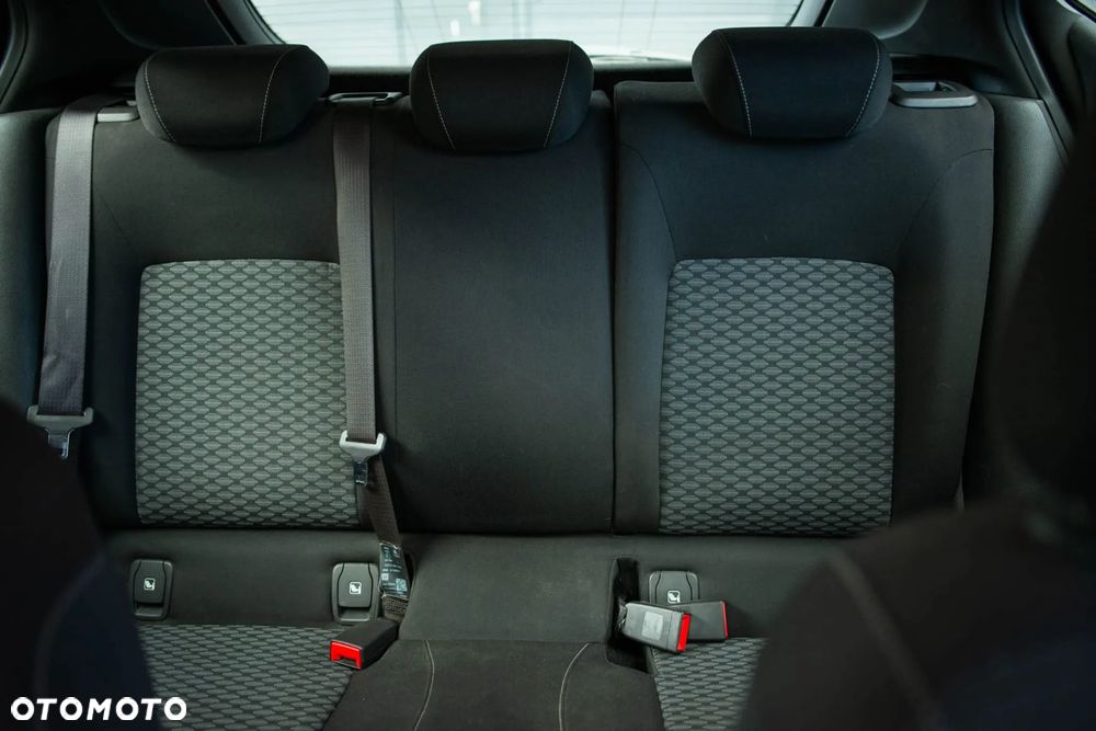 Opel Astra 1.6 D (CDTI) Edition - 18