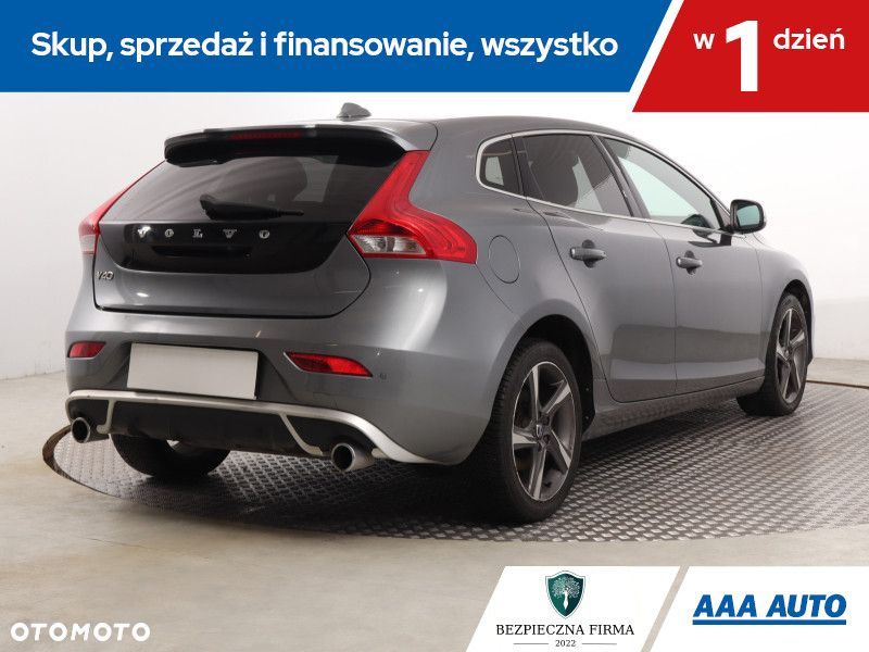 Volvo V40 - 7