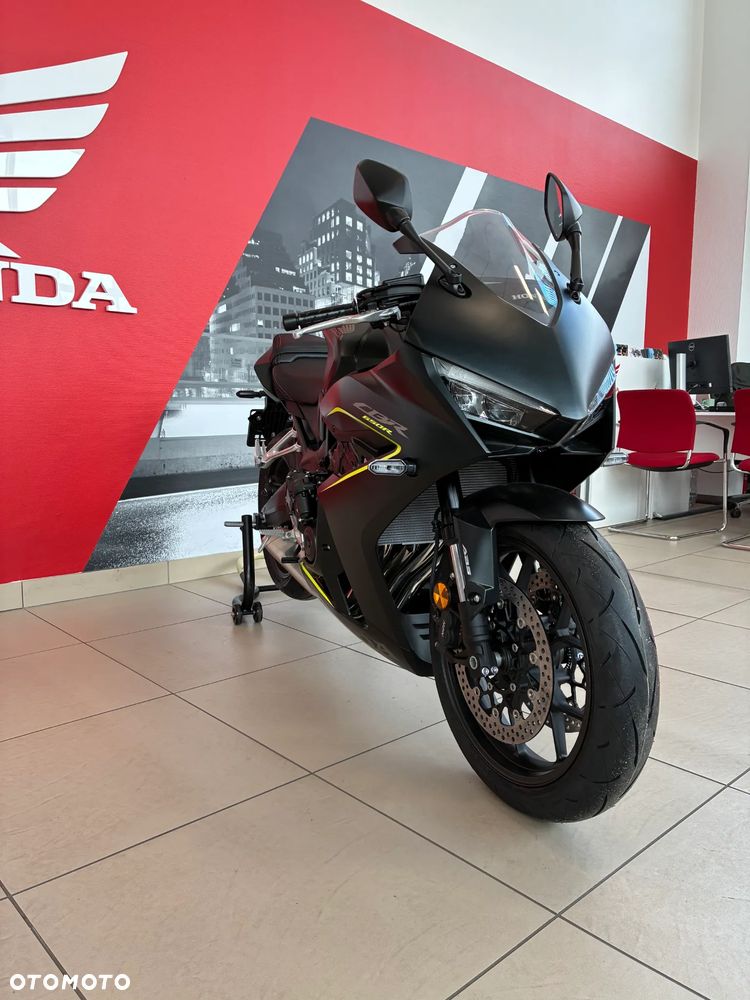 Honda CBR - 2