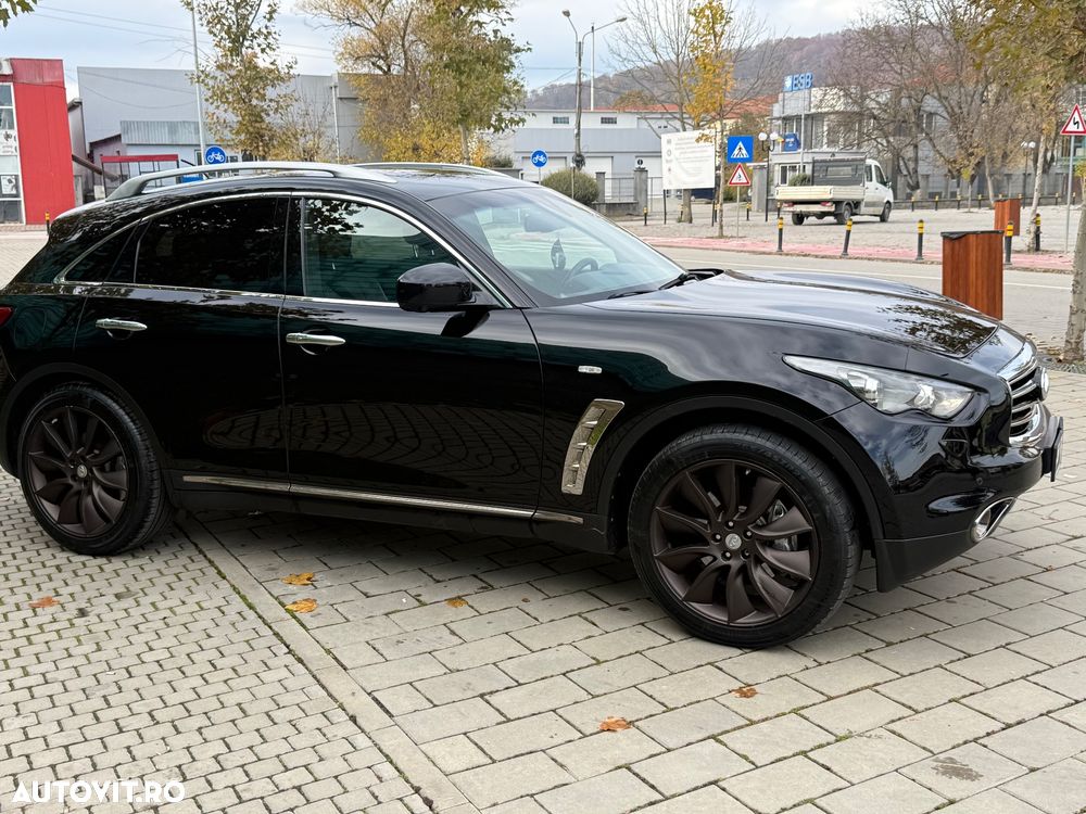 Infiniti FX 30 FX30d 3.0d V6 S AWD - 9