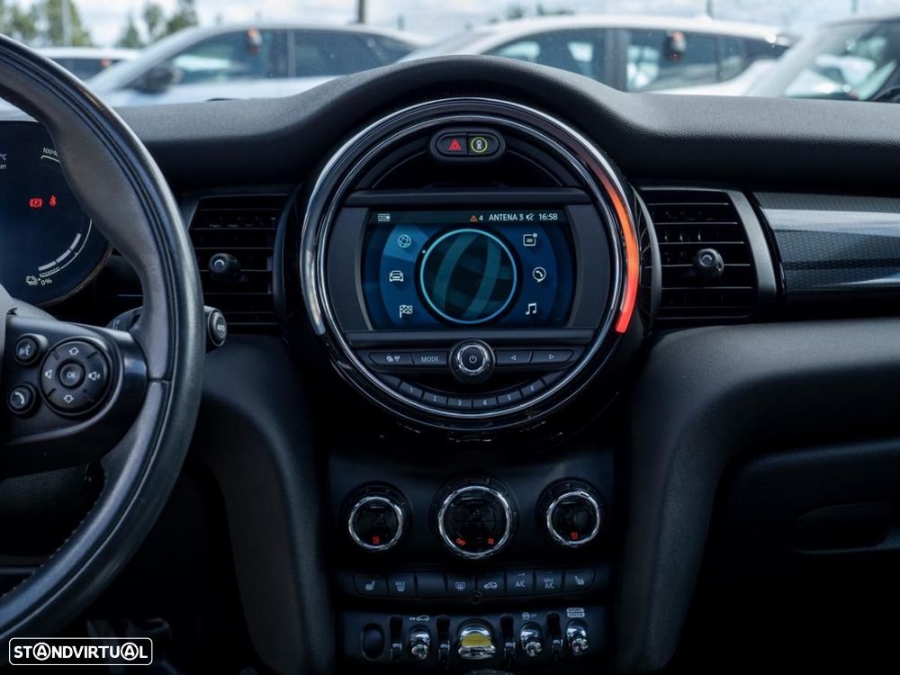 MINI 3 Portas Cooper SE - 27