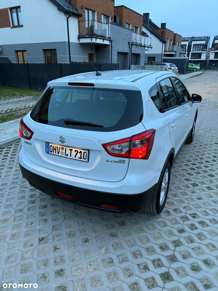 Suzuki SX4 S-Cross 1.0 T Comfort - 16