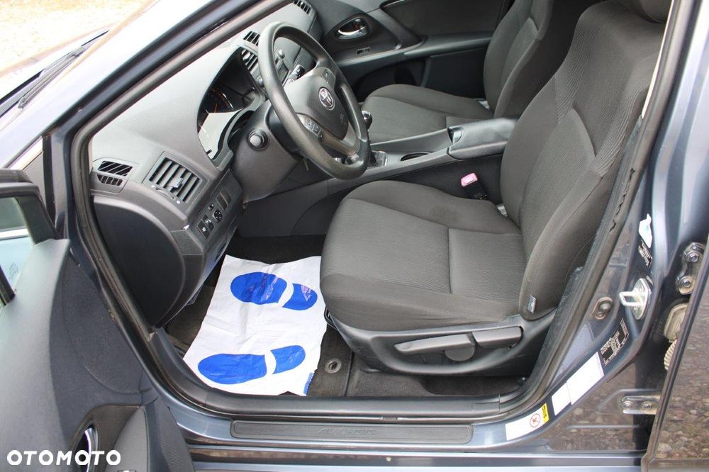 Toyota Avensis 1.6 Business Edition - 7