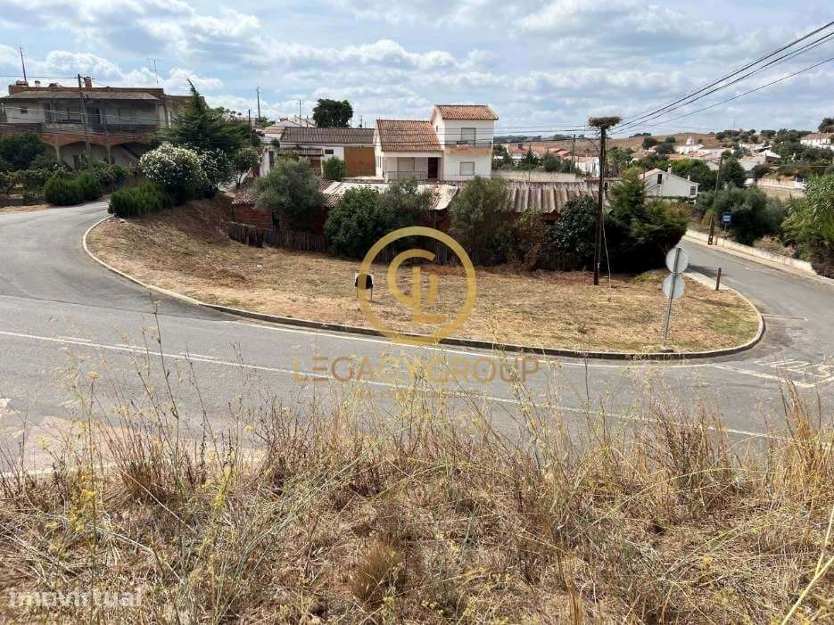 Apresentamos este terreno Rustico em Garvão. Alentejo - Grande imagem: 4/12