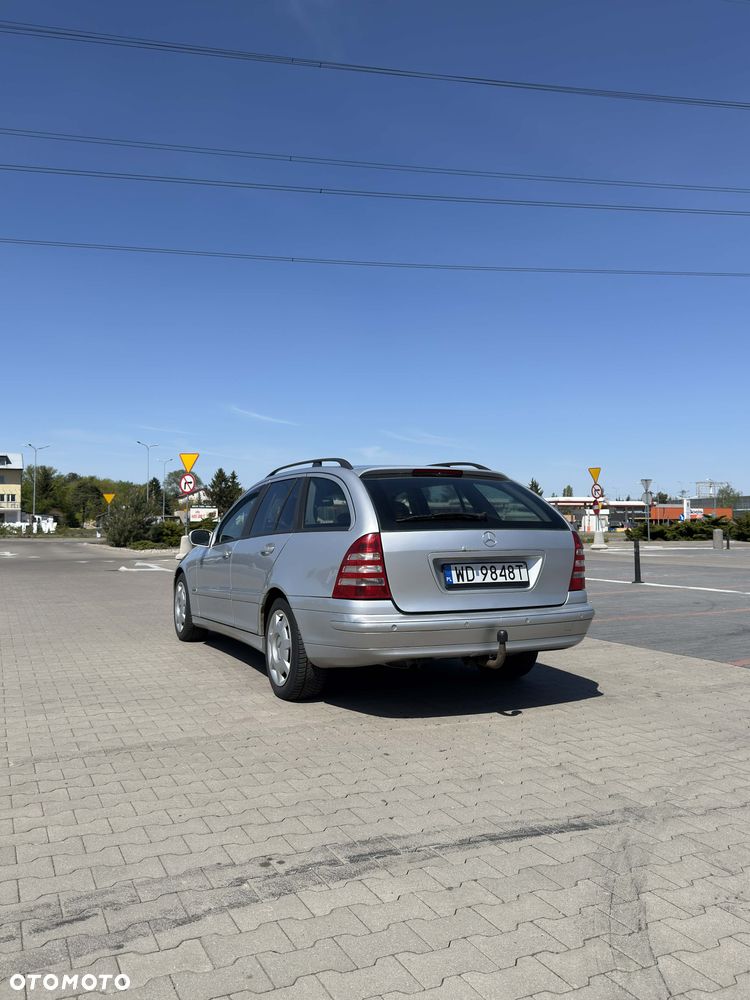 Mercedes-Benz Klasa C 220 CDI Automatik Classic Sport Edition - 5