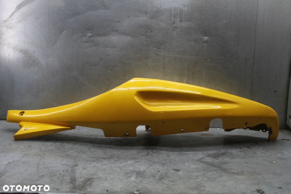 Hyosung GT650 GT 650 Comet Bok boczek ogon owiewka - 4