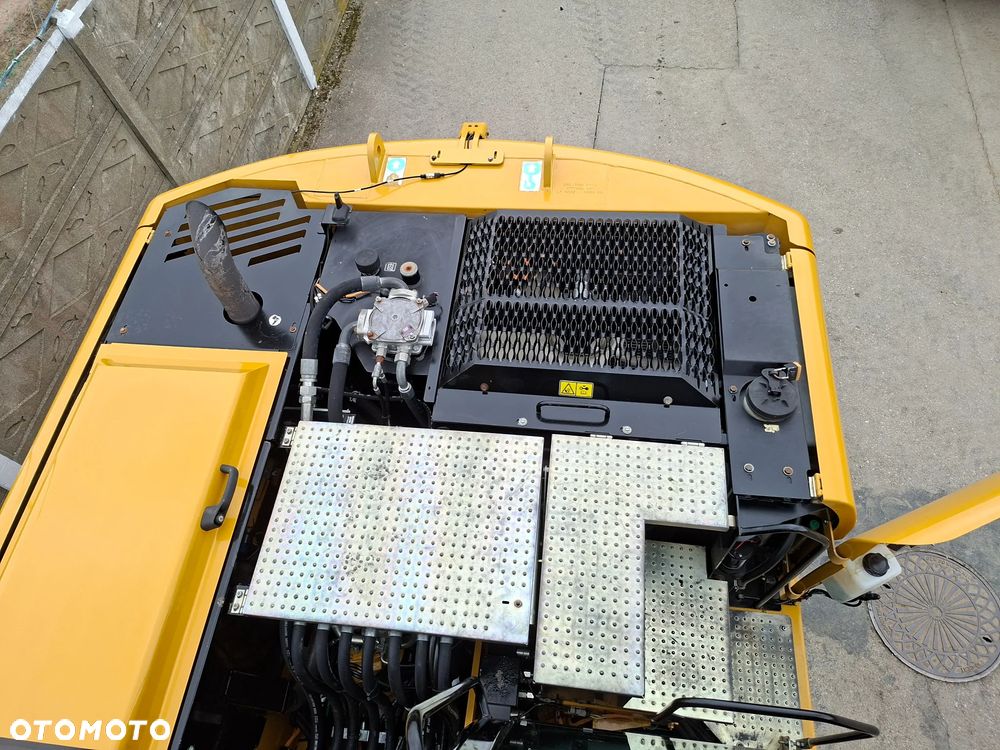 Caterpillar CAT M 316 D - 16