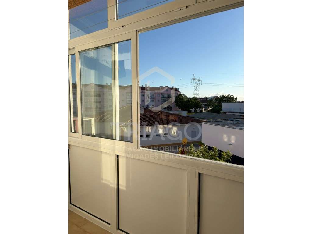 Fantástico Apartamento T3 com Localização Privilegiada - Grande imagem: 3/25