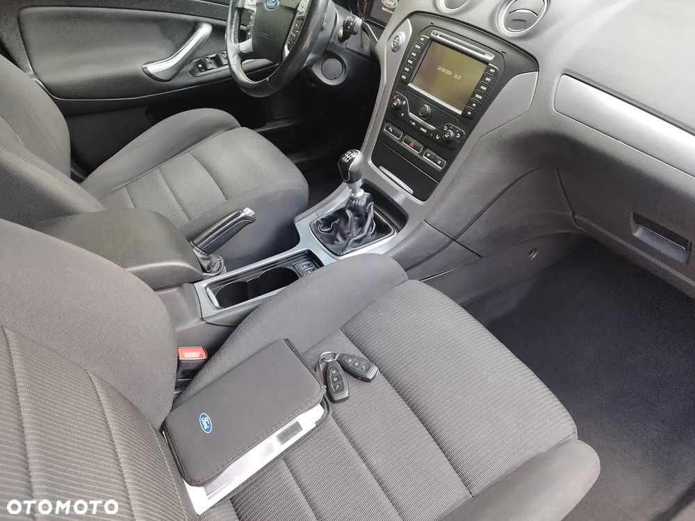 Ford Mondeo 2.0 TDCi Gold X Plus - 15