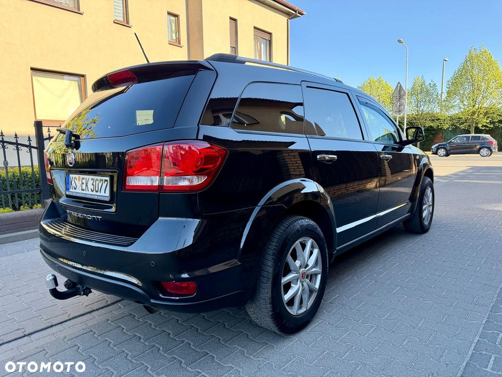 Fiat Freemont 2.4 16V VVT Automatik Lounge - 4