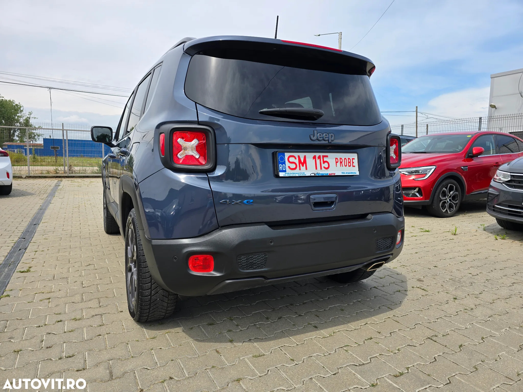 Jeep Renegade - 4