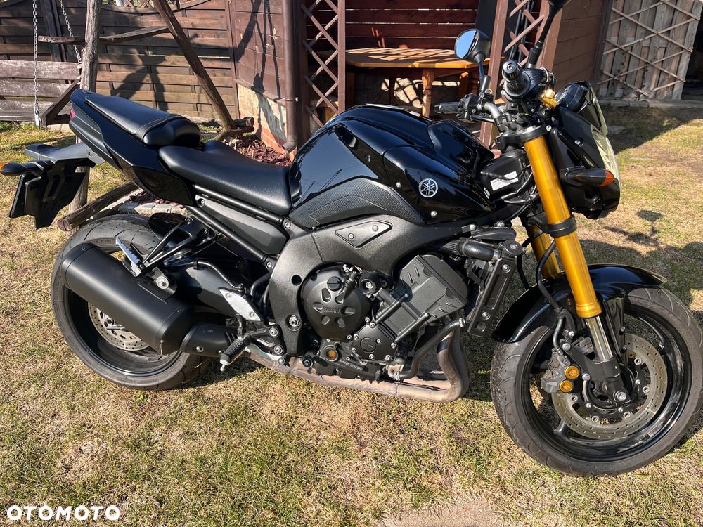 Yamaha FZ8 - 3