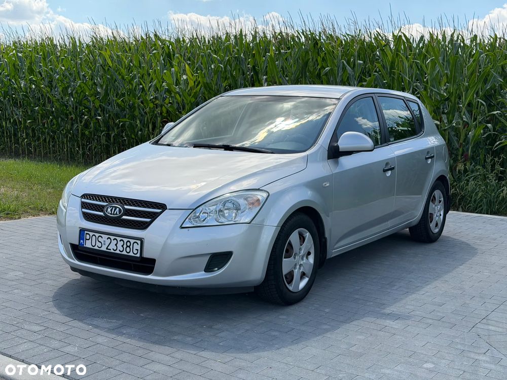 Kia Ceed 1.6 Crdi Comfort - 3