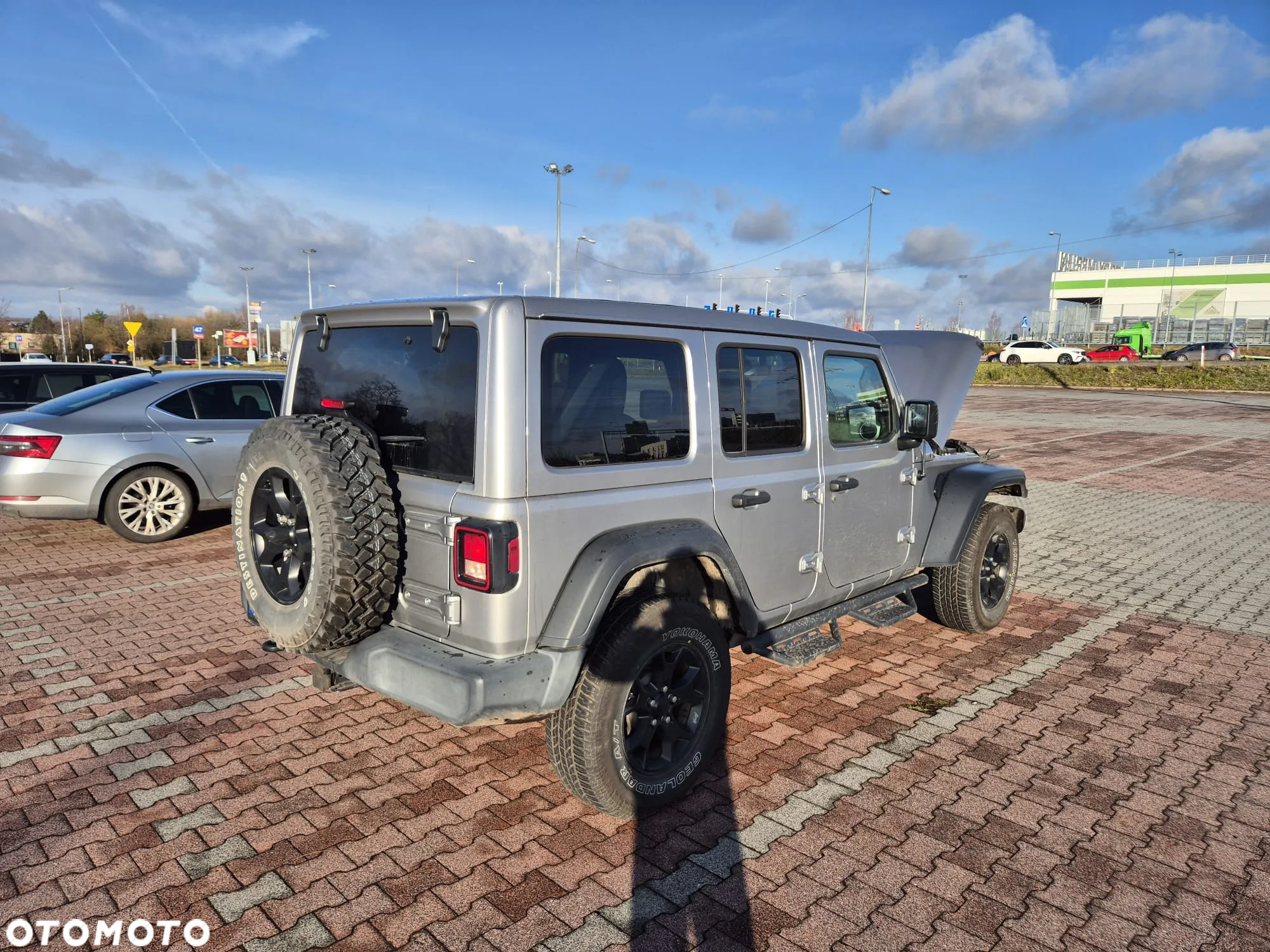 Jeep Wrangler - 5
