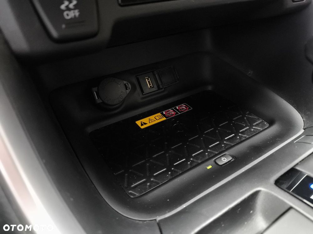 Toyota RAV4 - 25