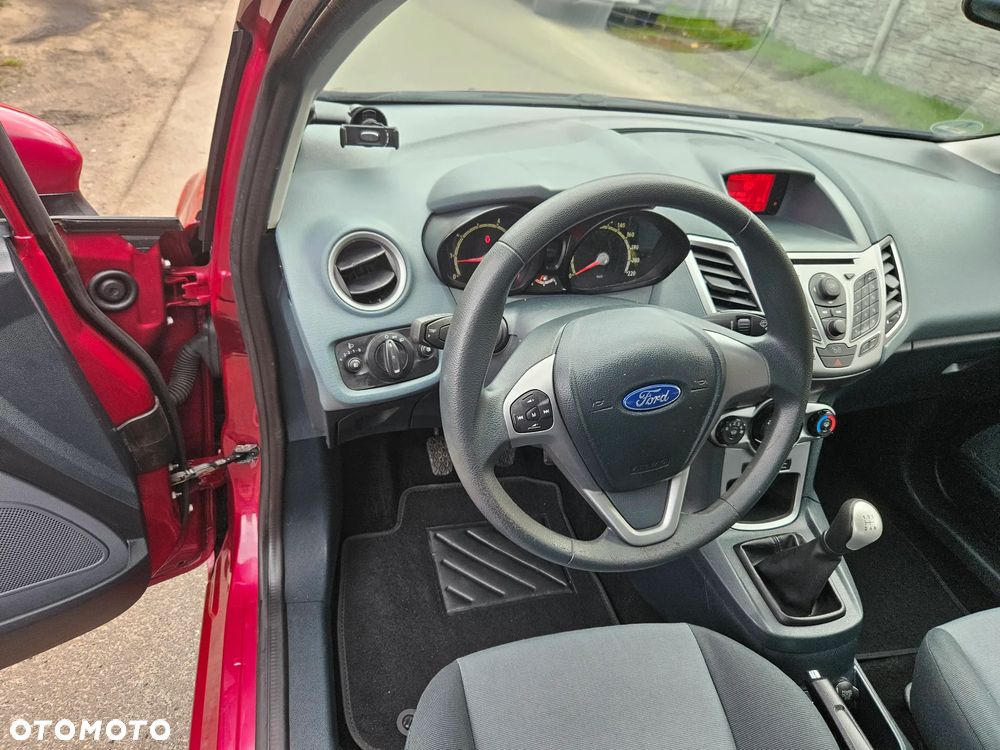 Ford Fiesta 1.25 Gold X - 12