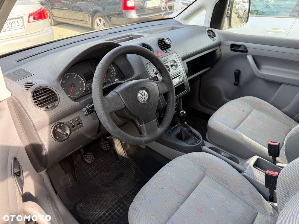 Volkswagen Caddy - 21