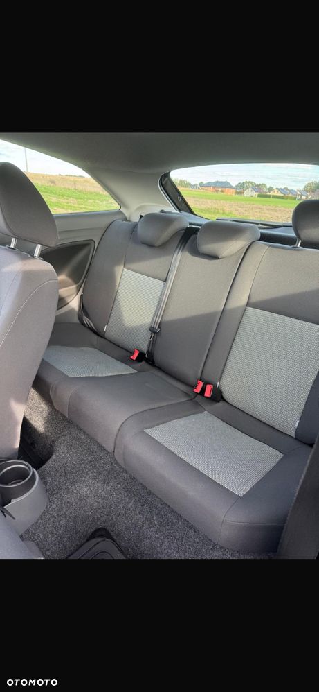 Seat Ibiza SC 1.4 16V Reference - 5