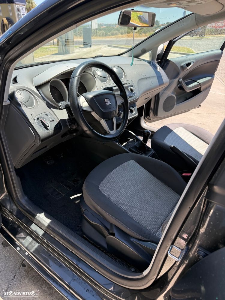SEAT Ibiza 1.2 12V Reference - 4