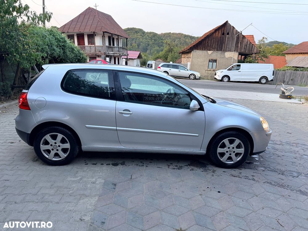 Volkswagen Golf 1.6 Trendline - 14