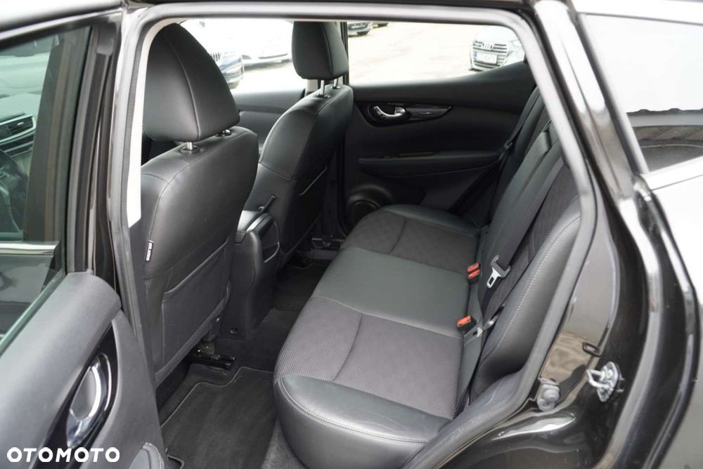 Nissan Qashqai 1.2 DIG-T Tekna EU6 - 8