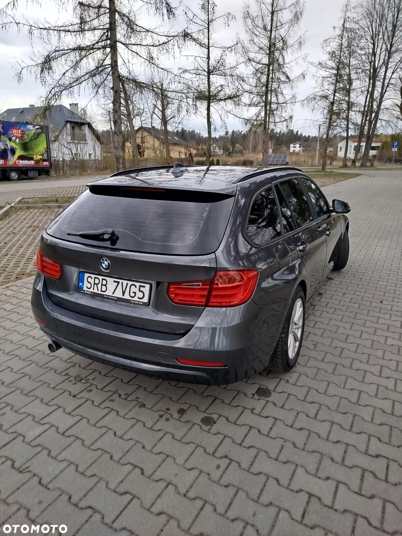BMW Seria 3 318d Touring - 3