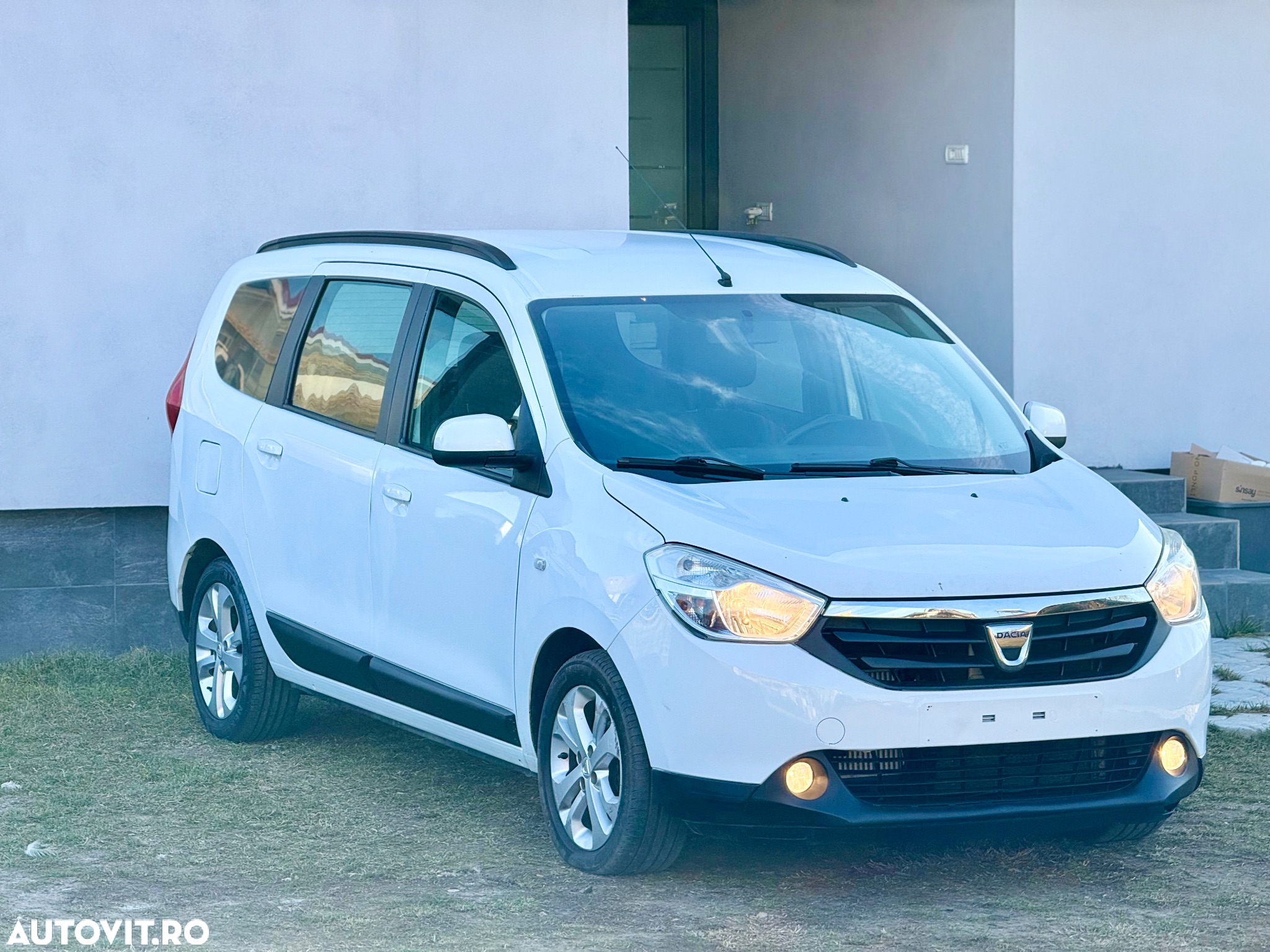 Dacia Lodgy dCi 110 Prestige - 8